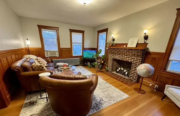 Boston, MA 02130,10-12 Ashcroft St #2