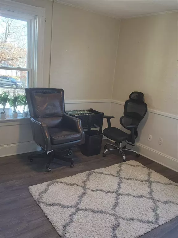 Franklin, MA 02038,11 East St #202