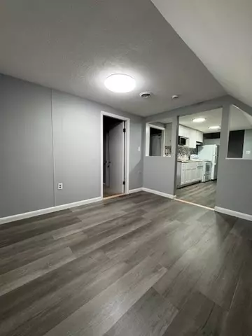 Lynn, MA 01902,6 Apple Street #3