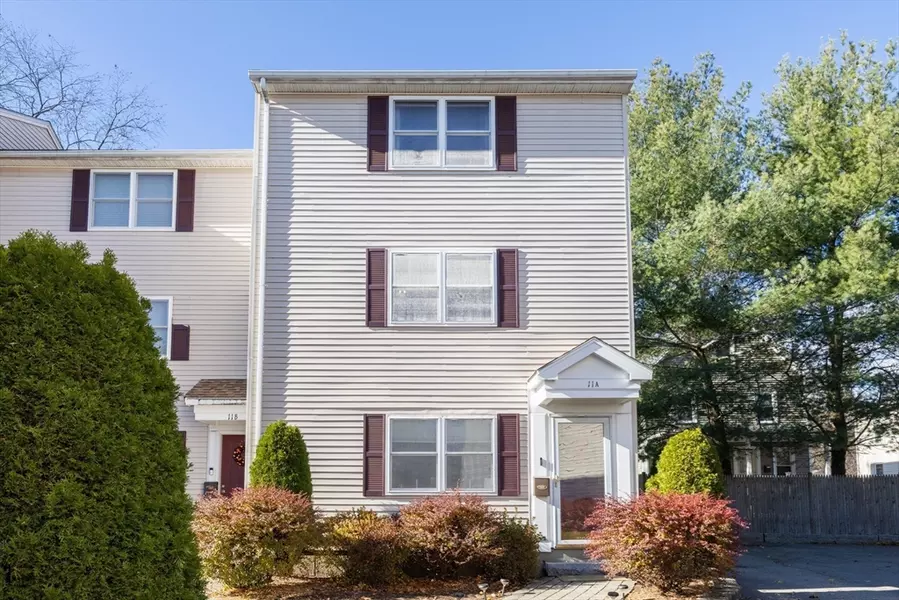 11A Endicott #3, Peabody, MA 01960