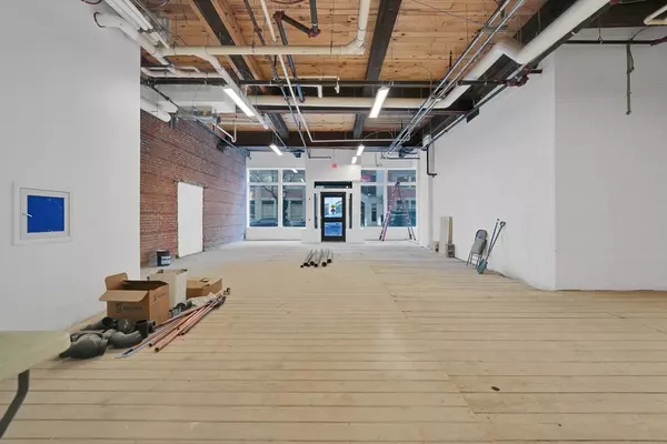 127 Union St, New Bedford, MA 02740