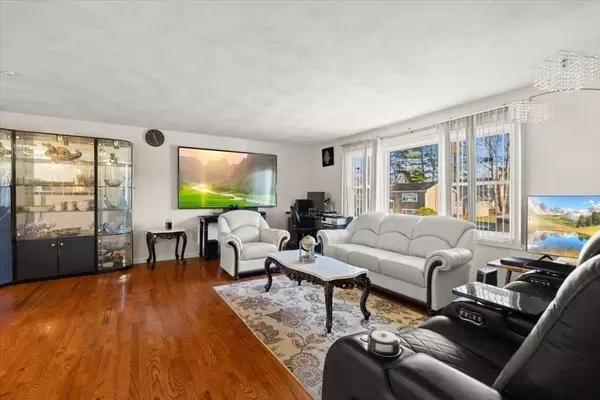 Randolph, MA 02368,30 Hemlock Ter