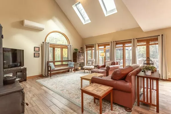 Norton, MA 02766,135 S Washington St