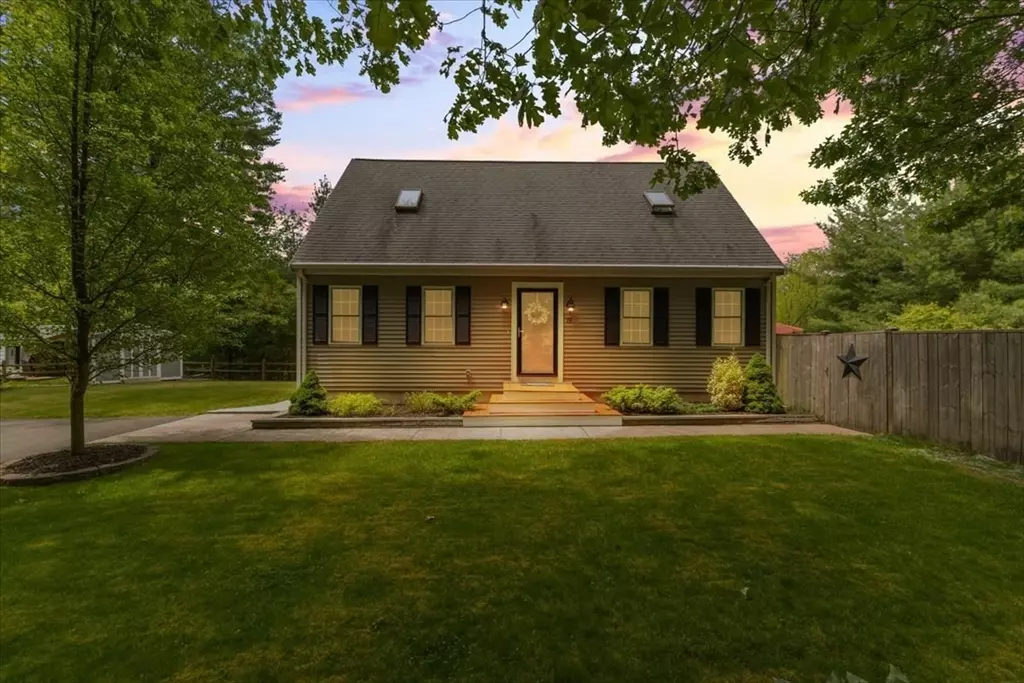 Wareham, MA 02571,19 Station St