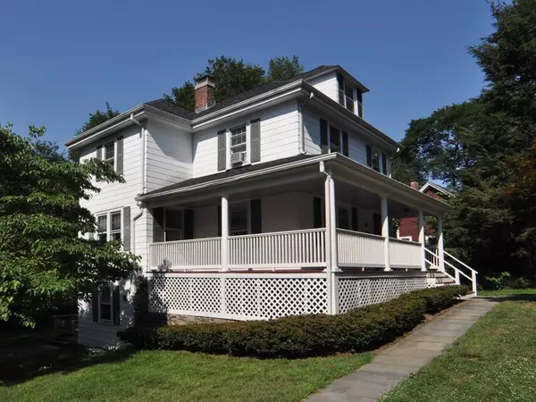 138R Weston Rd #138R, Wellesley, MA 02482