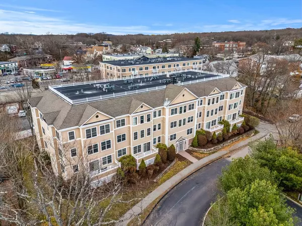 Boston, MA 02132,11 Cheriton Rd #102