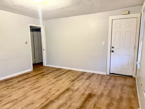 New Bedford, MA 02746,45 Mitchell Street #1