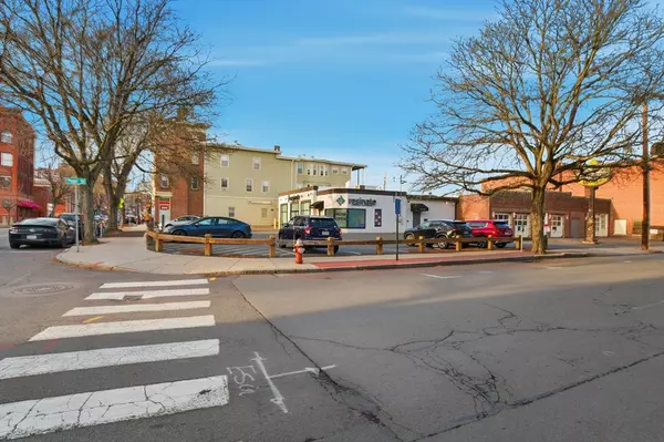 Northampton, MA 01060,110 Pleasant St