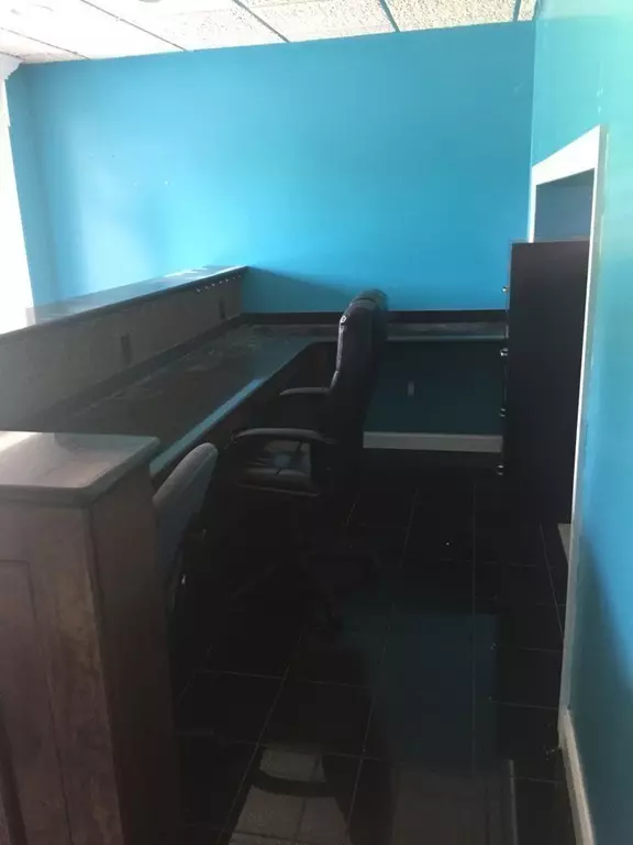 Milford, MA 01757,40 Cape Road