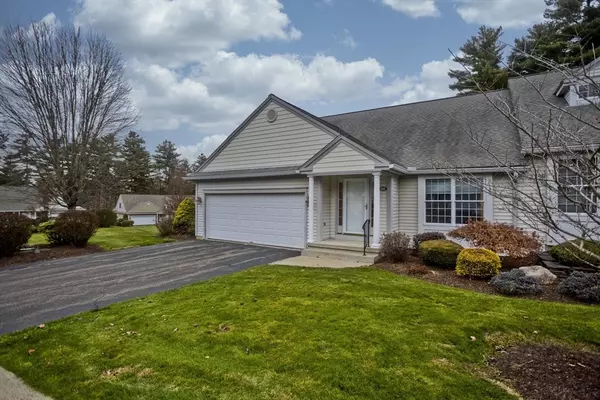 355 Pinehurst Dr #355, East Longmeadow, MA 01028