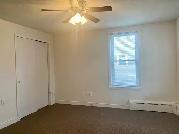 Boston, MA 02136,43 Glenwood Avenue #1