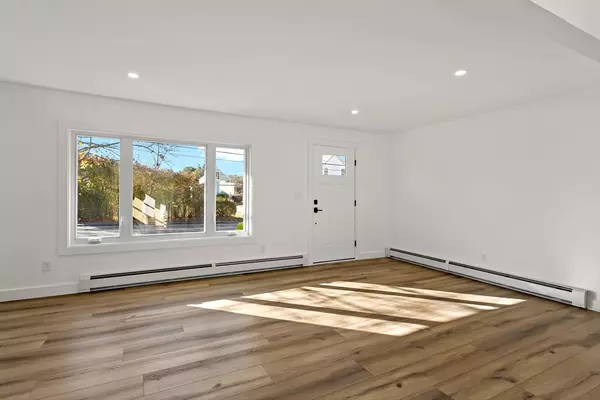 Falmouth, MA 02536,149 Brick Kiln Road