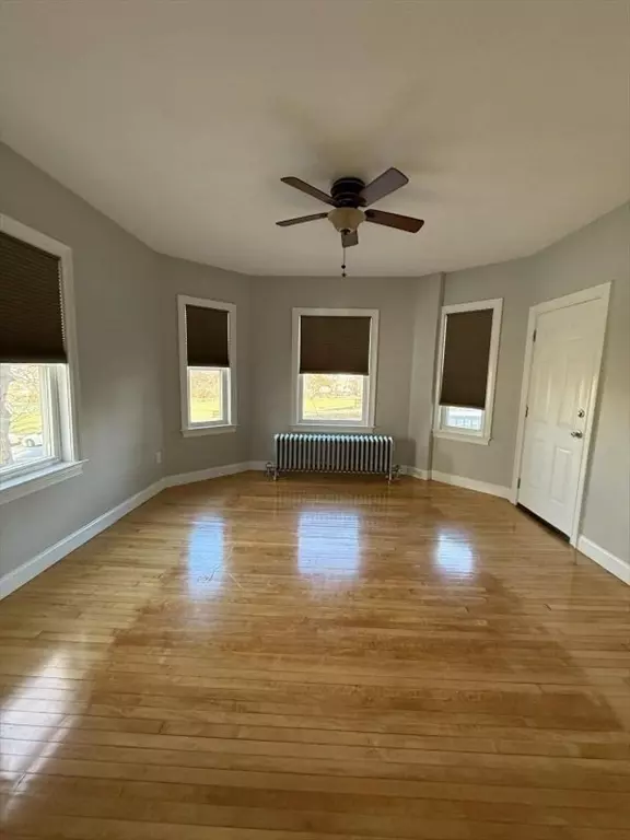 Fall River, MA 02720,517 President #1