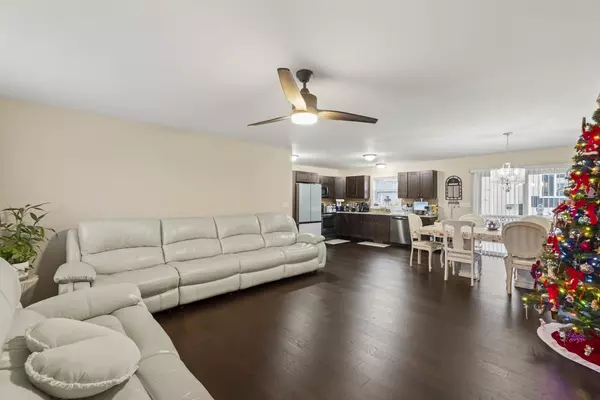 Fall River, MA 02723,302 Oak Grove Avenue