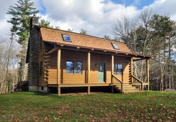 Hanson, MA 02341,134 Crescent St