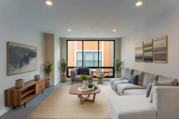 244 Hanover St #530, Boston, MA 02113