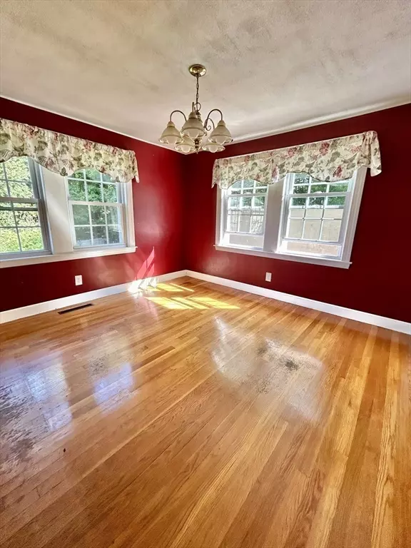 Canton, MA 02021,2205 Washington #2