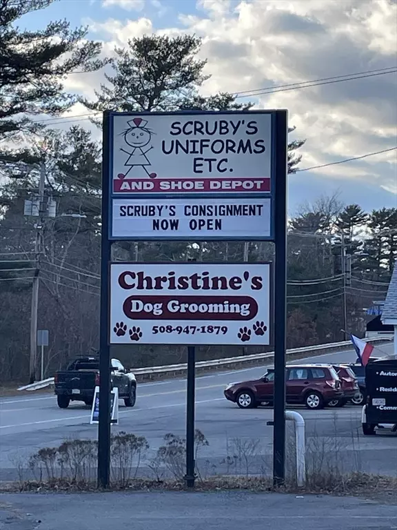 Middleboro, MA 02346,347 W Grove St #B