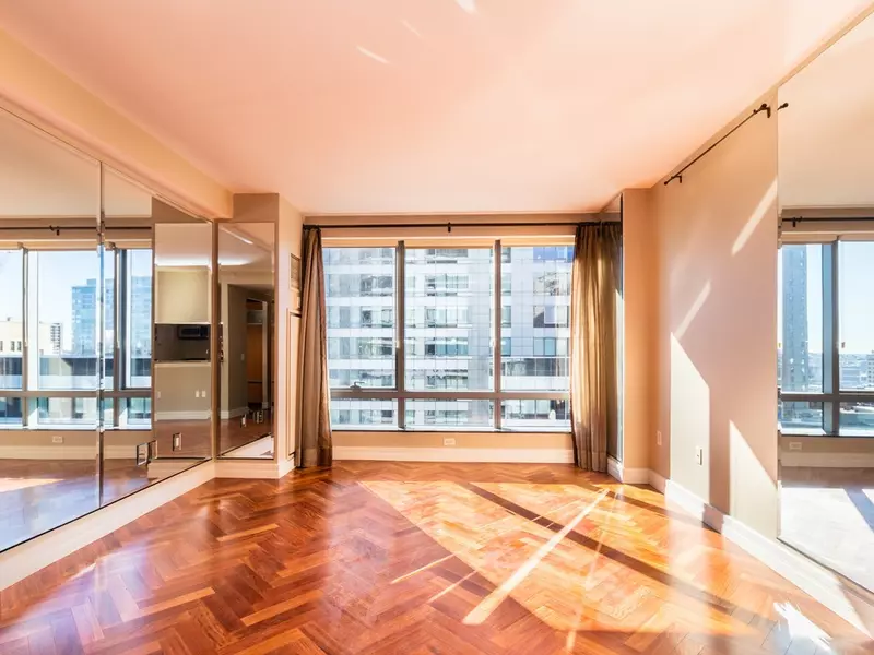 1 Avery St #17C, Boston, MA 02111