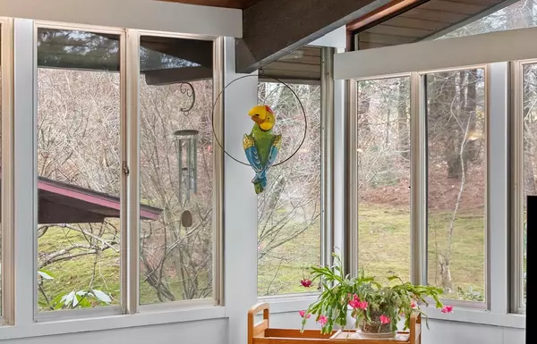 North Andover, MA 01845,76 Hillside Rd