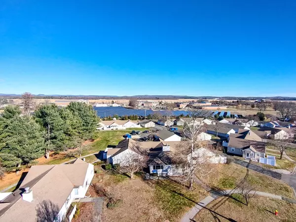 Chicopee, MA 01022,82 Mitchell Drive #82