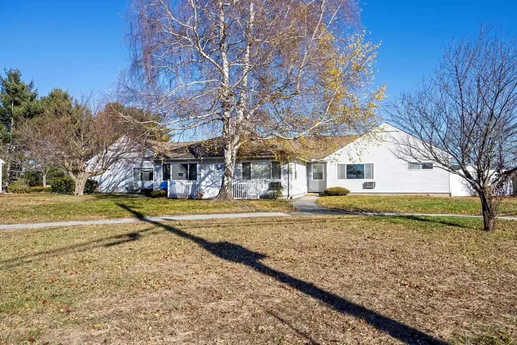 Chicopee, MA 01022,82 Mitchell Drive #82