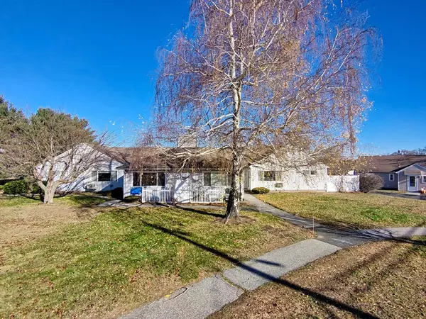 Chicopee, MA 01022,82 Mitchell Drive #82