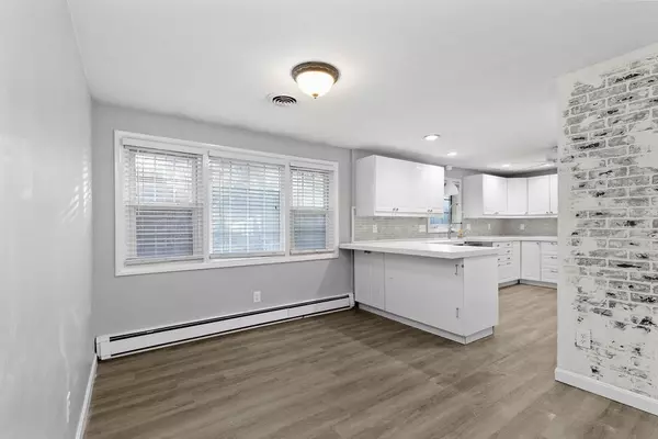 Brockton, MA 02302,95 Royal Rd