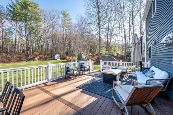 Milford, MA 01757,29 Reservoir Rd