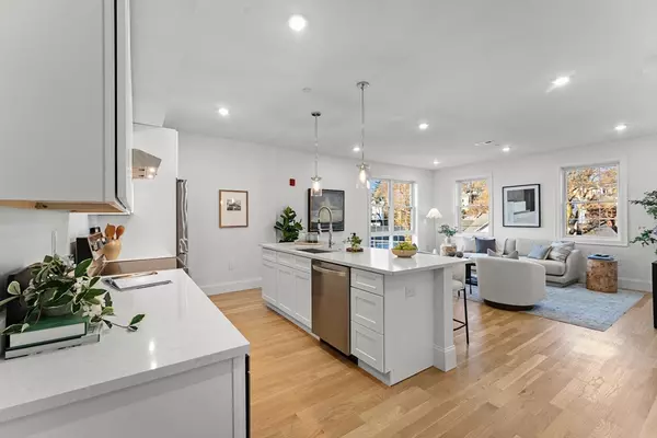 272 Lincoln St #301, Marlborough, MA 01752