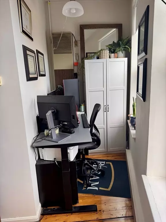 Chelsea, MA 02150,26 Beacon #4