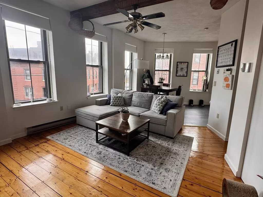 Chelsea, MA 02150,26 Beacon #4