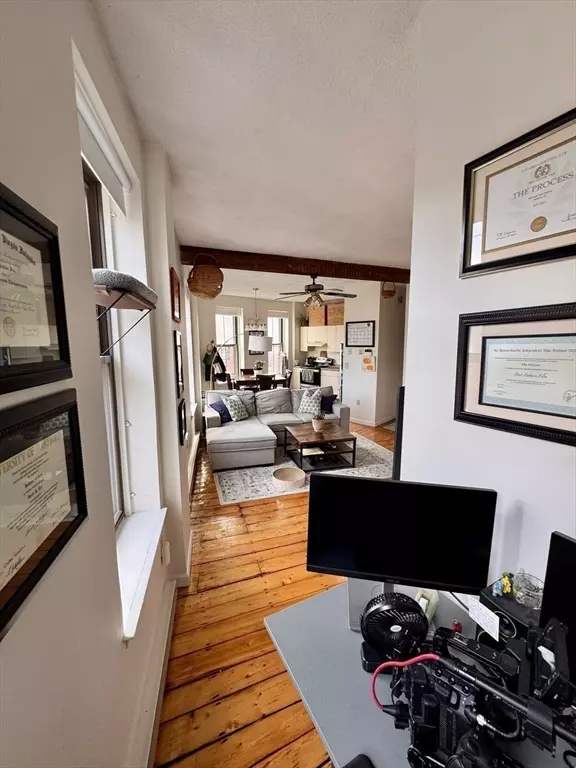 Chelsea, MA 02150,26 Beacon #4