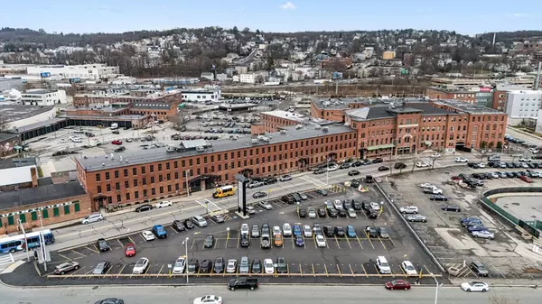 Worcester, MA 01605,100 Grove St #217-B