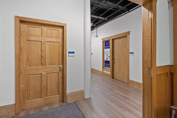 Worcester, MA 01605,100 Grove St #303