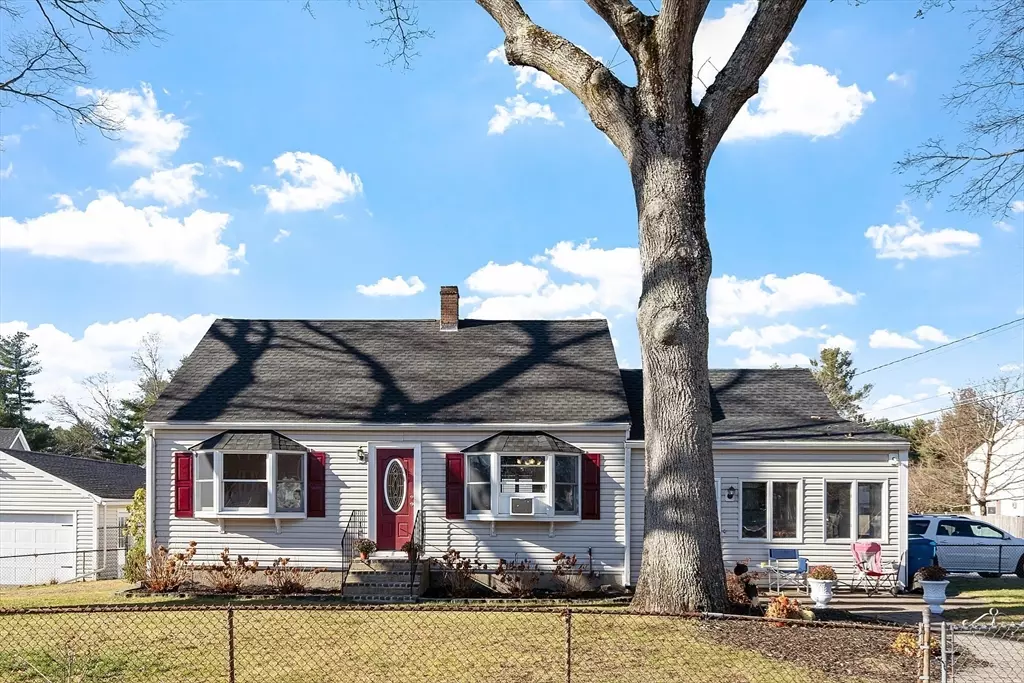 Tewksbury, MA 01876,3 South Amos St