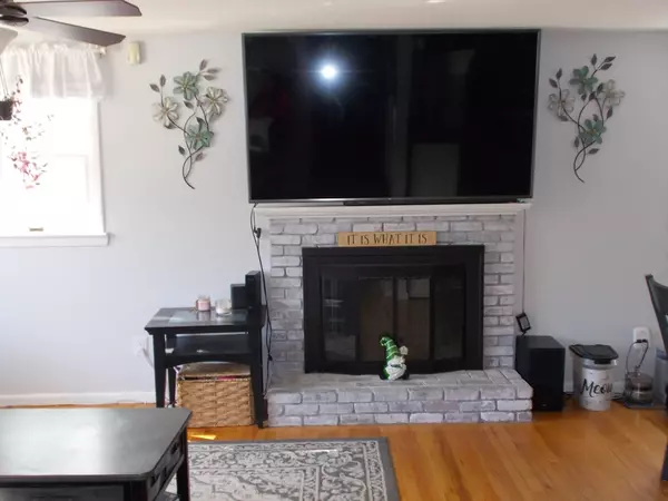 Carver, MA 02330,146 South Meadow Road