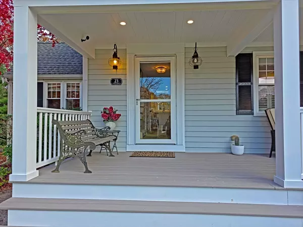 Falmouth, MA 02556,23 Wohelo Dr