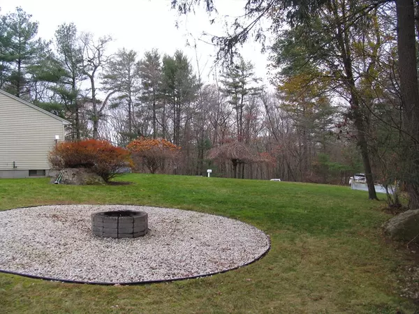 Oxford, MA 01540,20 Drury Ln