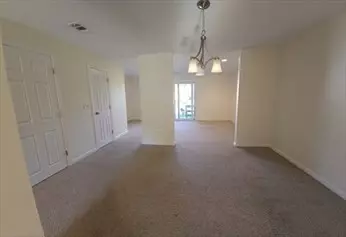 Bellingham, MA 02019,311 Maple Brook Rd #311