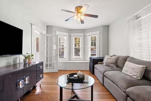 Beverly, MA 01915,6 Rowell Ave