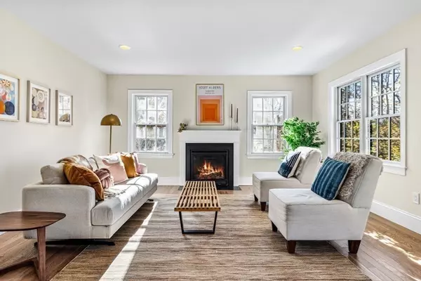 Braintree, MA 02184,37 Lantern Lane