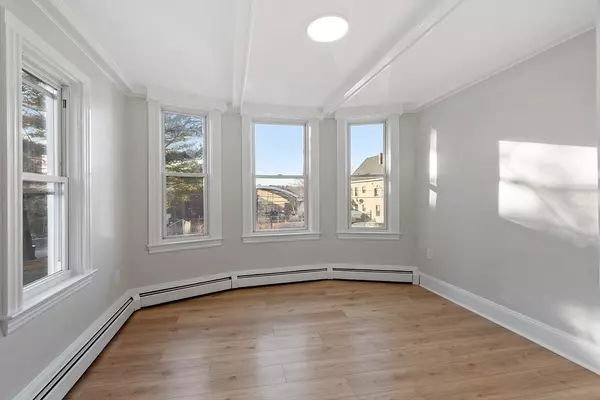 Haverhill, MA 01830,23 Lewis St