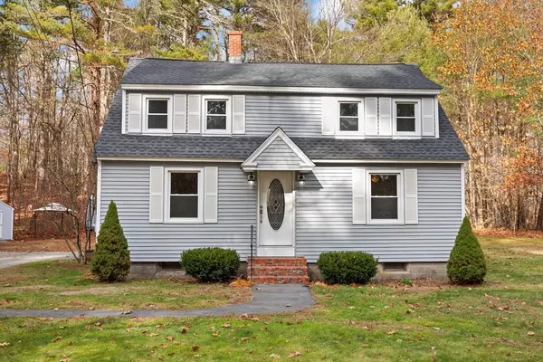 319 Pleasant St, Dunstable, MA 01827