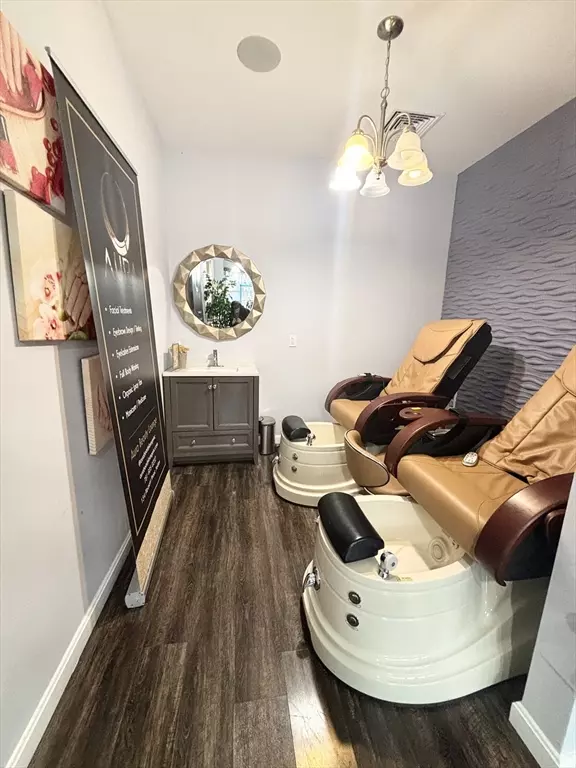 Malden, MA 02148,134 Pleasant Street