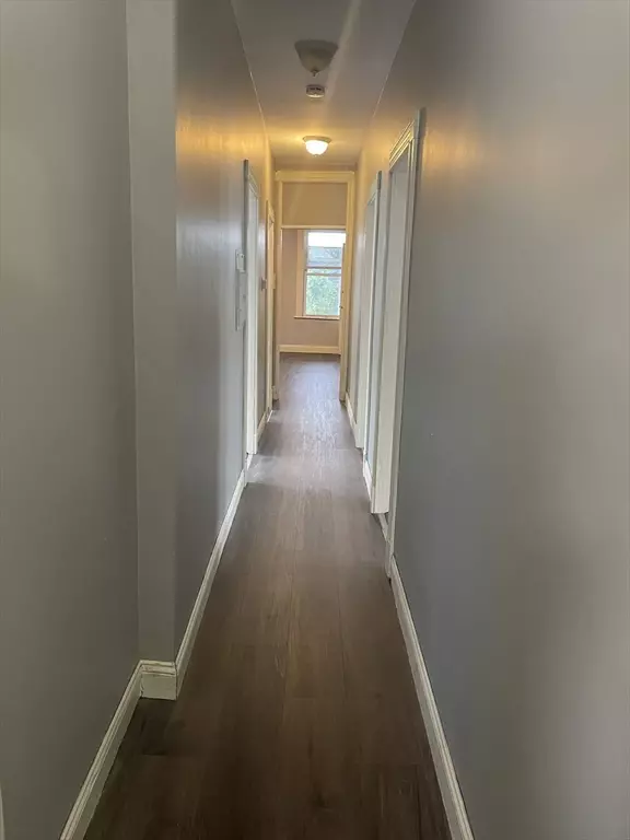 Boston, MA 02125,183 Howard #3