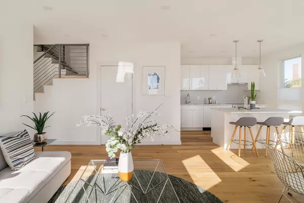 Cambridge, MA 02140,97 Elmwood Street #110