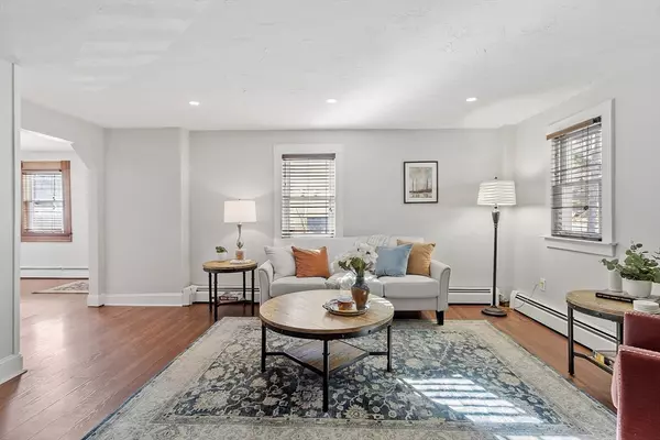 Andover, MA 01810,42 Stevens Street #42