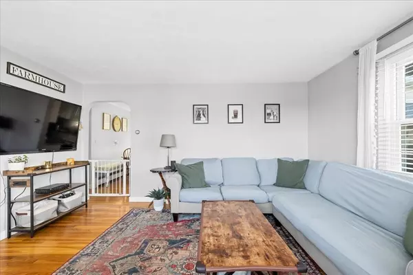 Auburn, MA 01501,22 Lesley Ave