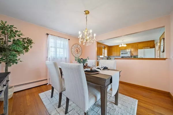 Dracut, MA 01826,321 Old Marsh Hill Road